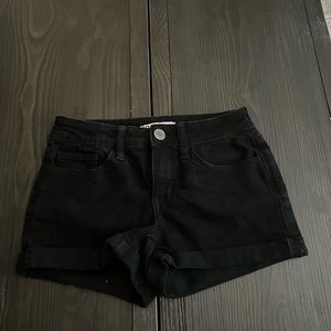 black jean shorts